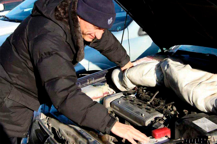 Как завести автомобиль в мороз